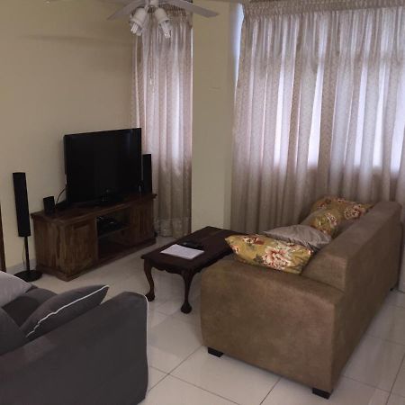 South Coast Beachfront Holiday Apartments Amanzimtoti Exteriér fotografie